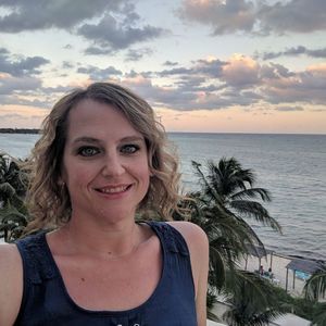 Meet your Posher, Becki